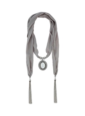 Pendant Scarf.jpg